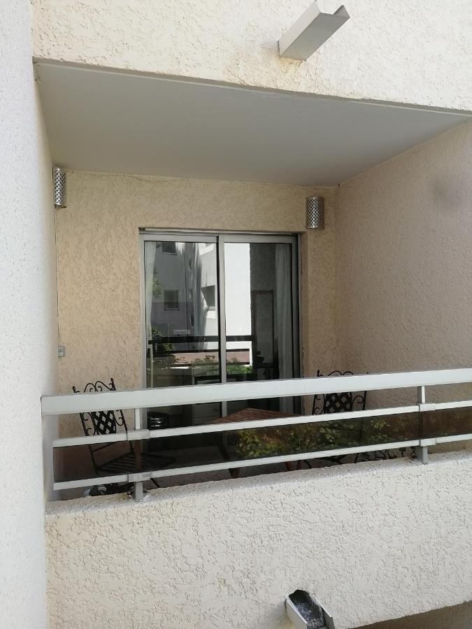 Studio Climatise Dans Residence Avec Piscine Et Tennis Hyères Eksteriør bilde